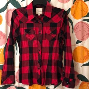 Women’s button up flannel